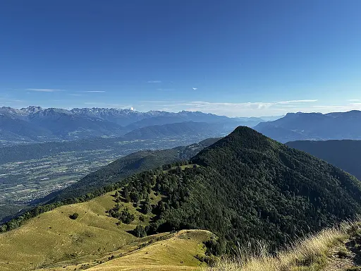 3-jours-de-randonnee-dans-le-massif-des-bauges-avec-son-chien
